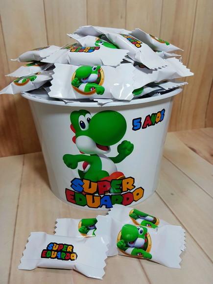 Balde com 100 balas Yoshi