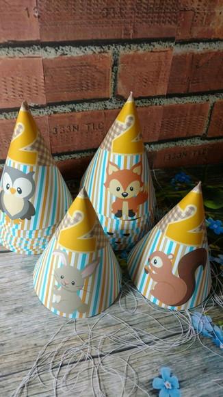 10 Chapéuzinhos de Aniversário Bosque