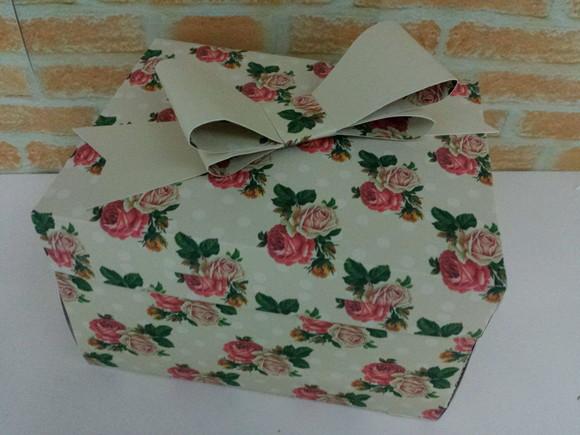 Caixa Explosão Chocolate Floral