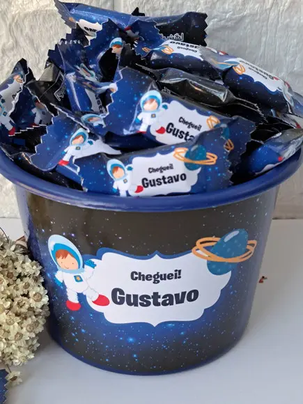 1 Balde com 100 Balas Astronauta