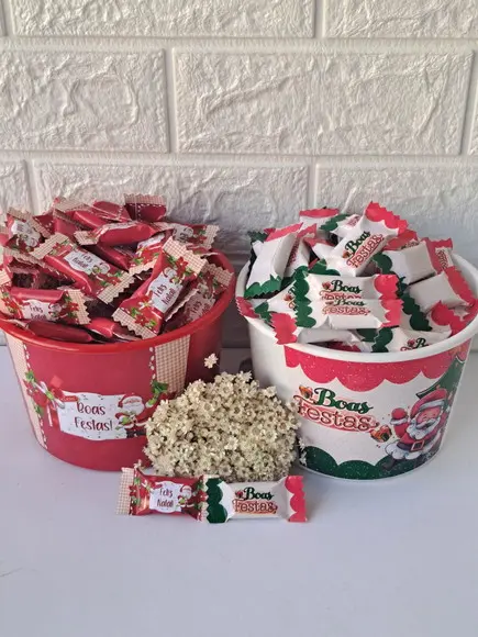 2 Baldes com 100 Balas Cada Feliz Natal e Boas Festas