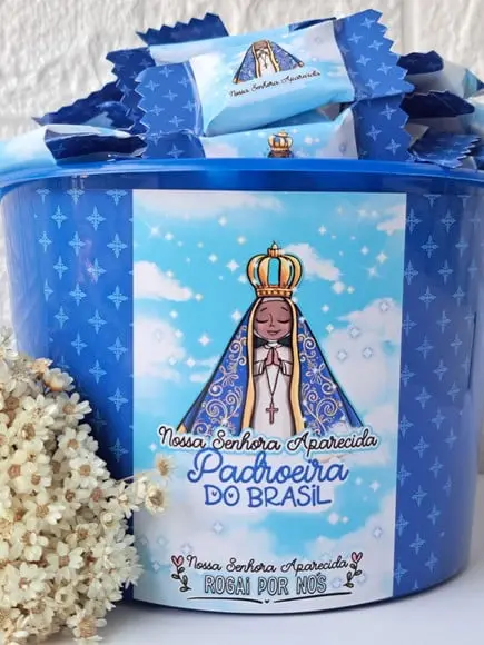 1 Balde com 100 Balas Nossa Senhora Aparecida