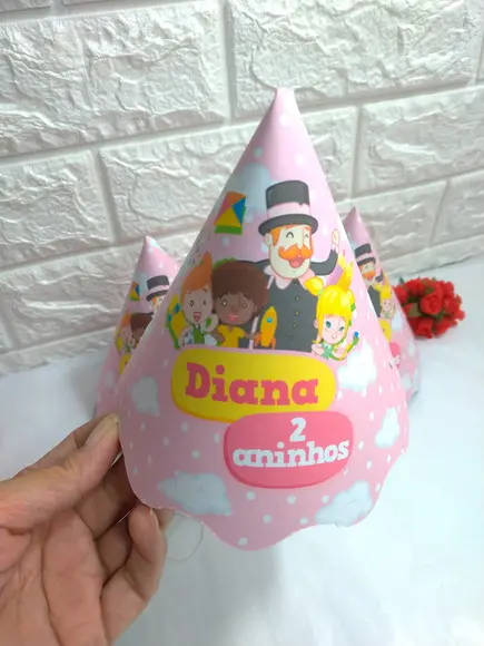 10 Chapeuzinhos de Aniversário Bita Menina