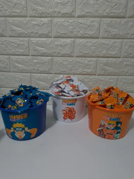 3 Baldes com Balas Naruto