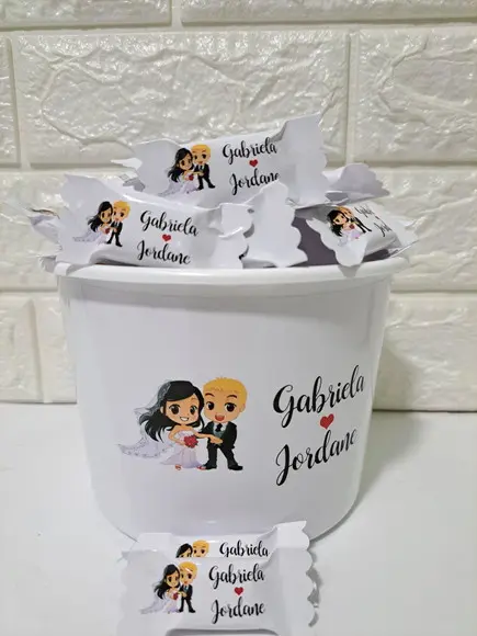 Balde com 100 Balas Casamento