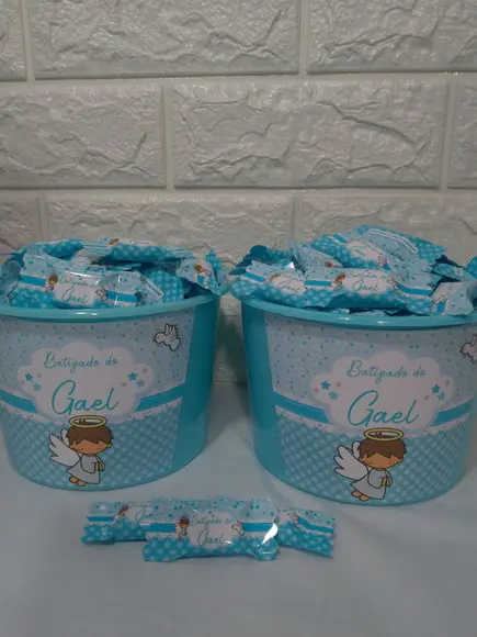 2 Baldes com 100 Balas Cada Batizado
