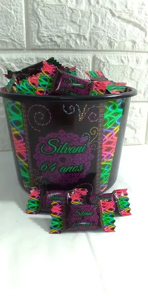 Balde com 100 Balas Festa Neon