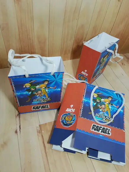 Sacolinha beyblade