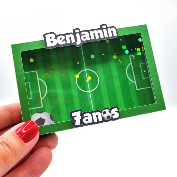 Caixa Interativa Shaker para Kit Kat - Futebol