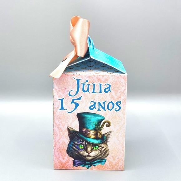 Caixa Milk - Alice no País das Maravilhas Realista