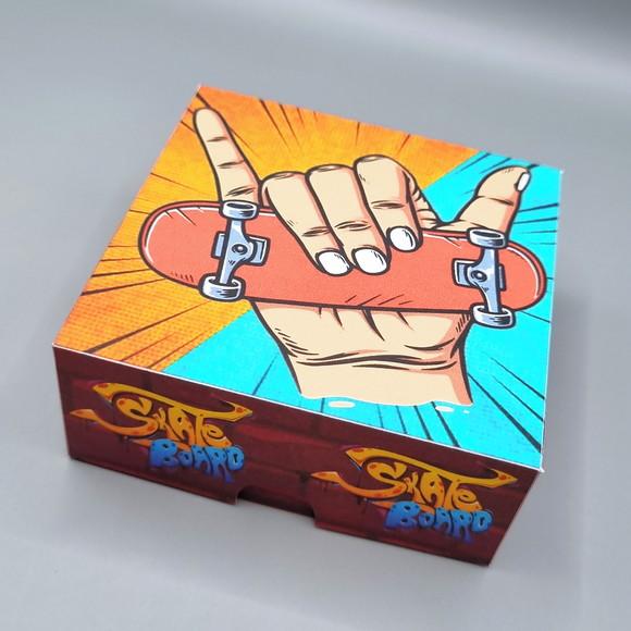 Caixa para 4 Doces - Skate de Dedo