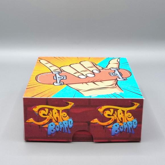 Caixa para 4 Doces - Skate de Dedo