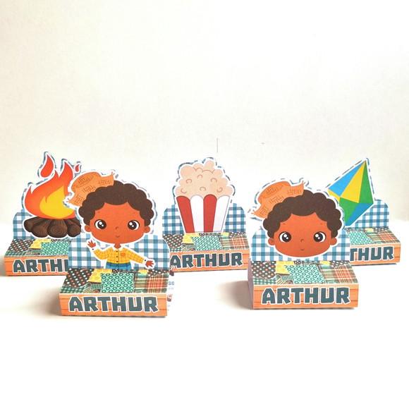 Kit com 20 Caixas Bis Duplo - Festa Junina Menino