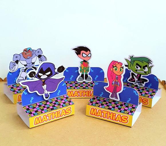Kit com 20 Caixas Bis Duplo - Jovens Titãs
