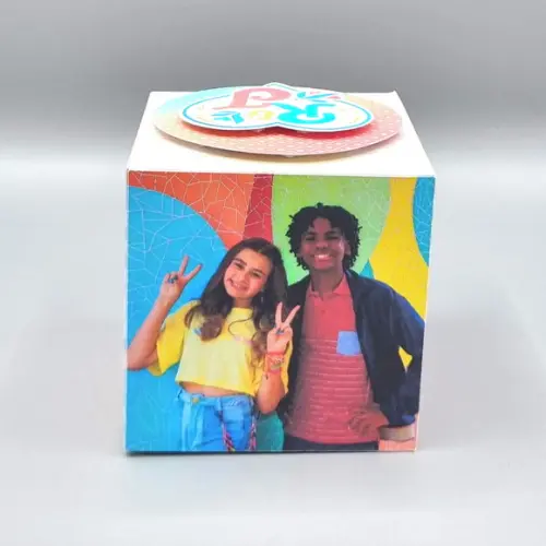 Caixa Cubo - a Infância de Romeu e Julieta