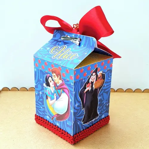 Caixa Milk Luxo - Branca de Neve