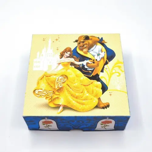 Caixa para 4 Doces - a Bela e a Fera