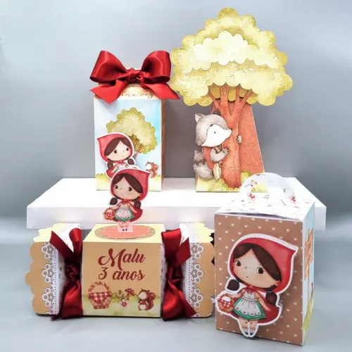 Kit Caixas Personalizadas 50 Pç Chapeuzinho Vermelho Aquarel
