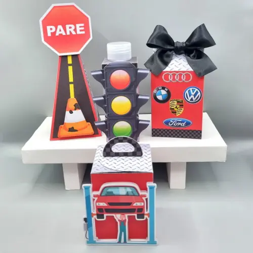 Kit de Caixas Personalizadas 20 Peças - Marcas de Carros