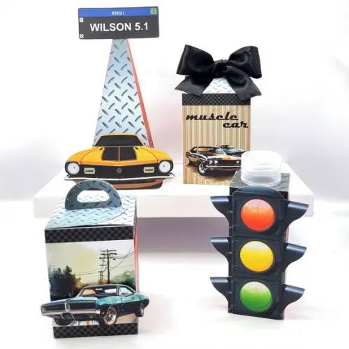 Kit de Caixas Personalizadas 50 Peças - Carros Antigos