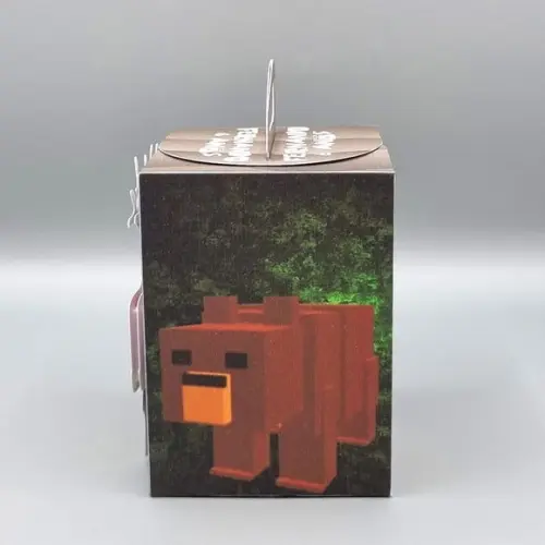 Caixa de Mão - 99 Noites na Floresta Roblox