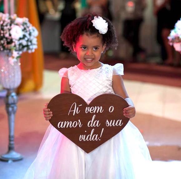 Placa Daminha-pajem Aí Vem o Amor da Sua Vida!
