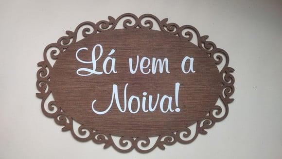 Placa para Daminha e Pajem Lá Vem a Noiva em mdf