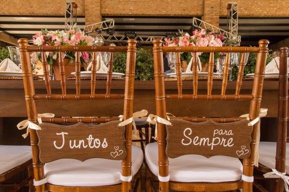 Placa para Cadeiras dos Noivos Juntos para Sempre Ret.