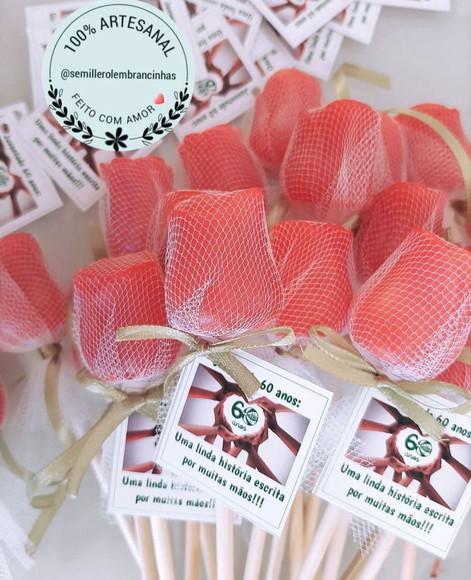 Rosas de Sabonete para o Dia Internacional da Mulher