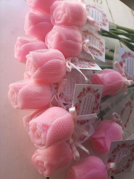 Botão de Rosa de Sabonete para Outubro Rosa