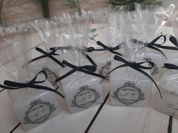 Mini Vela artesanal perfumada para casamento