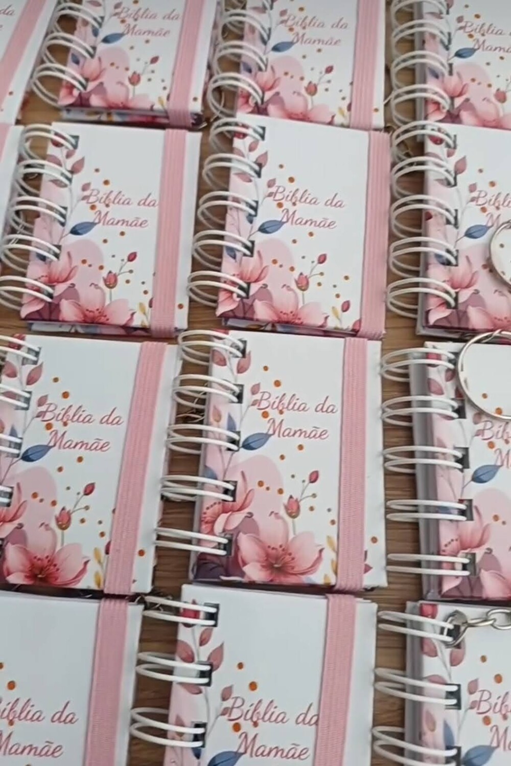 Chaveiro Mini Bíblia Para o dia Das Mães