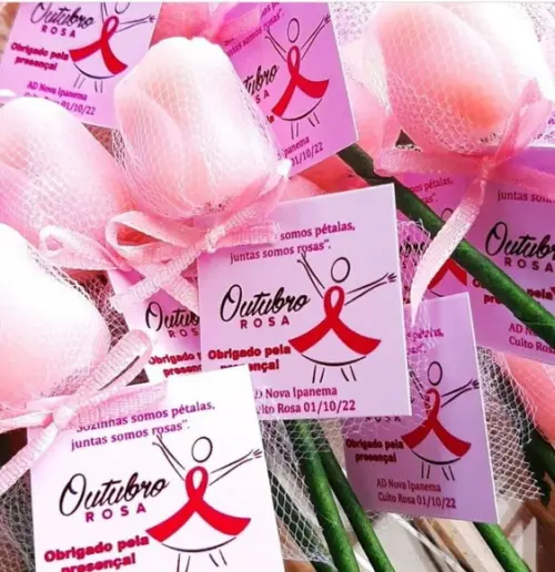 Botão de Rosa de Sabonete para Outubro Rosa