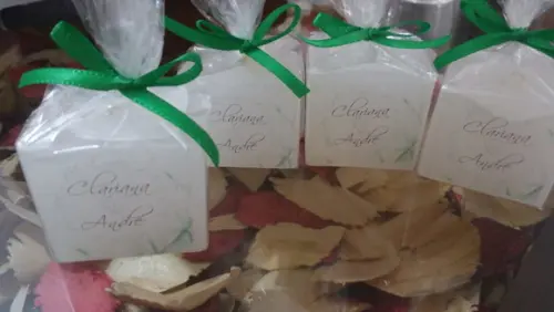 Vela artesanal perfumada para casamento