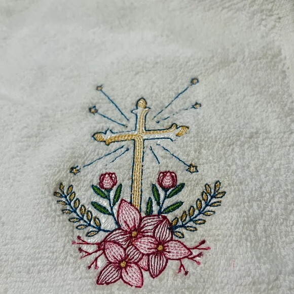 Matriz Bordado Cruz com Flores Eucaristia