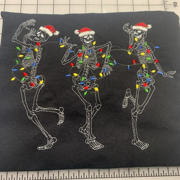 Matriz Bordado Dança do Esqueleto Natal
