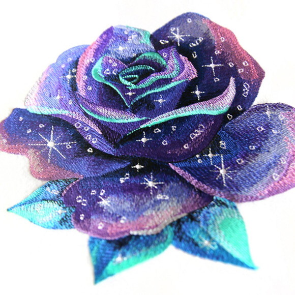 Matriz Bordado Rosa Noite Azul