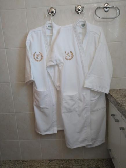 Kit com 02 roupões Presente De casamento Tam P, M ou G