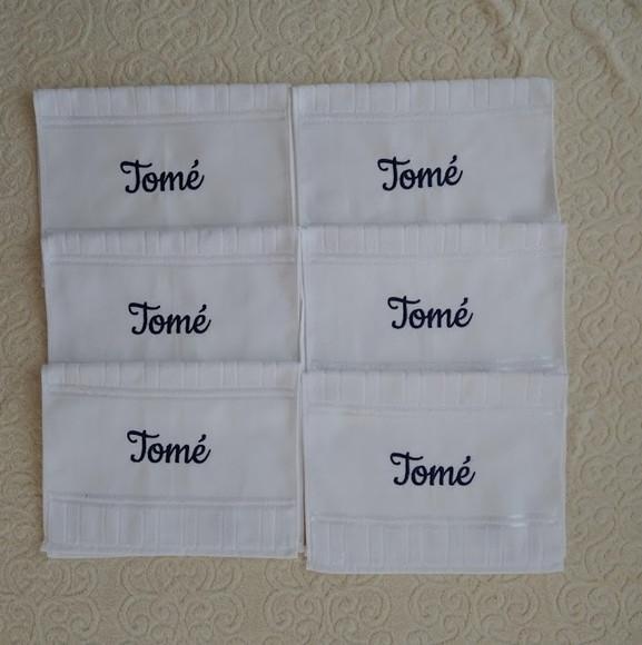 Kit com 12 Toalhinhas para Lancheira Apenas com Nome Bordado
