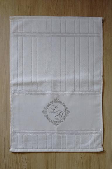 Kit com 06 Toalhinhas para Lembrança Madrinhas e Padrinhos
