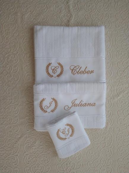 Kit Luxo 05 Peças - Toalha Dohler Banho, Rosto e Roupões