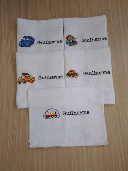 Volta as Aulas -kit com 05 Toalhinhas Bordadas - Lancheiras