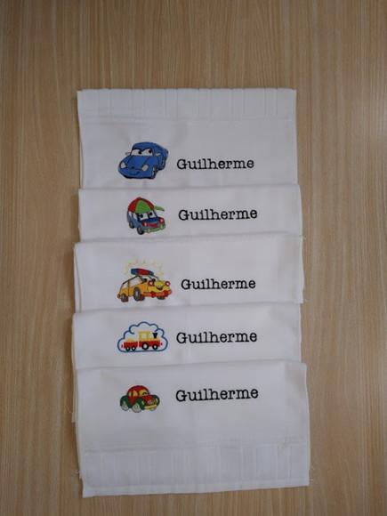 Volta as Aulas -kit com 05 Toalhinhas Bordadas - Lancheiras