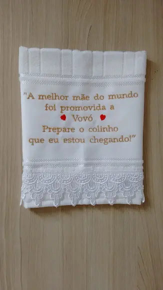 Anuncio de Gravidez para a Futura Vovó