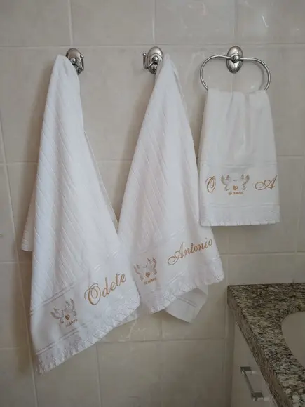Bodas de Diamante Jogo de banho 03 peças acabamento com rend