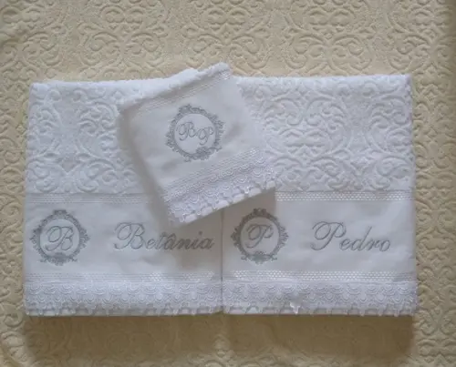 Jogo de toalha Banhão Personalizado- kit 03 peças com renda