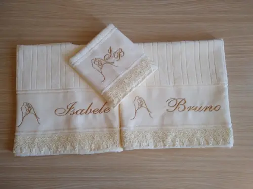 Kit Banho e Rosto 09 Peças - Acabamento em Renda Guipir