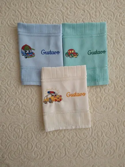Kit com 03 Toalhinha Escolares Bordadas