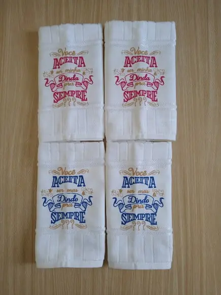 Kit com 04 Toalhinhas Convite Padrinho e Madrinha de Batismo