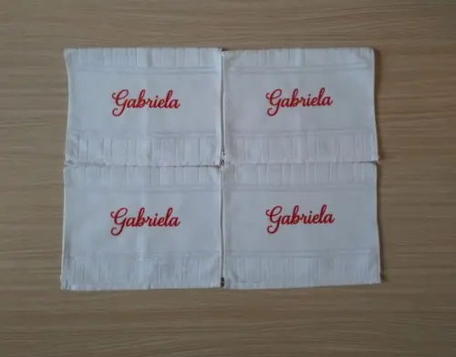 Kit com 04 Toalhinhas de Mão/lanche Bordada com Nome